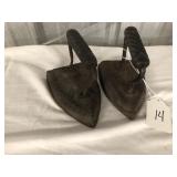 2 Antique Cast Iron Sad Irons