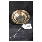 Sterling silver dish w lattice edge 2.6 oz