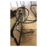 Electric spot welder