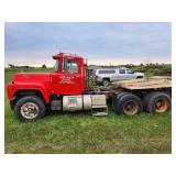 1986 Mack R688ST Econodyne diesel,