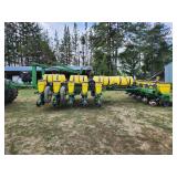 John Deere Mod. 1770 Conservation Max Emerge Plus, VacuMeter, 16rw, 30” corn/soy planter