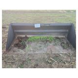 Skid steer bucket