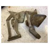One pair of hood hinges