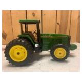 1/16 Scale Ertl John Deere 8410