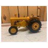 1/16 Scale Ertl John Deere 820 Industrial Diesel