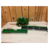 1/32 Scale Ertl John Deere S690