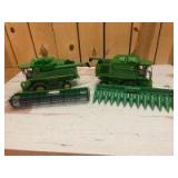 1/32 Scale Ertl John Deere (2)-combines w/RWA
