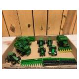 1/64 Scale Ertl/Customized Ertl John Deere (8)-items
