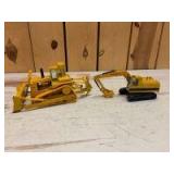 1/50 Scale Conrad/NZG Caterpillar (2)-construction machines