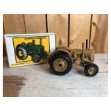 1/16 Scale Ertl John Deere GOLD Model D