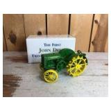 1/16 Scale Ertl John Deere Spoker D