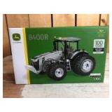 1/32 Scale TOMY John Deere SILVER 8400R