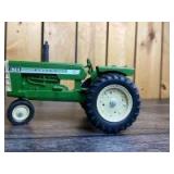 1/16 Scale Ertl Oliver 1800 Checkerboard