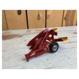 1/16 Scale Arcade Oliver corn picker