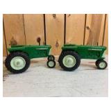 1/16 Scale Spec Cast Oliver (2)-1993 Collector Edition Model 770 tractors w/fenders
