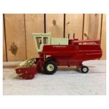 1/24 Scale Ertl International Harvester 915