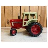 1/16 Scale Ertl International Harvester 1466 Turbo