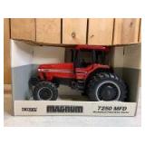 1/16 Scale Ertl Case IH 7250 Magnum