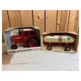 1/16 Scale Ertl International/Generic (2)-items