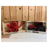 1/16 Scale Ertl Case IH/International (2)-items