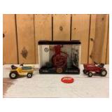 Various Scale Ertl, etc. International Harvester (4)-items