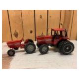 1/16 Scale Ertl International Harvester (2)-wide front tractors