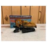 1/50 Scale Shinsei Komatsu PC650