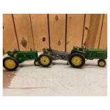 1/16 Scale Ertl John Deere (3)-rebuilder narrow front tractors