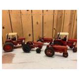 1/16 Scale Ertl/Product Miniature International/Farmall (5)-tractors