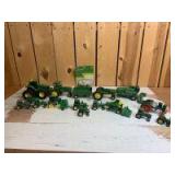 Various Scale Ertl John Deere (19)-items