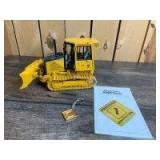 1/16 Scale Ertl John Deere 650H LT