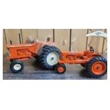 1/16 Scale Ertl Allis Chalmers (2)-Farm Show Edition tractors w/fenders