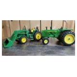 1/16 Scale Ertl John Deere (2)-wide front tractors w/fenders