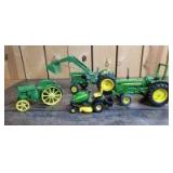 1/16 Scale Ertl John Deere (4)-items