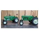1/16 Scale Spec Cast Oliver (2)-Collector Edition wide front tractors w/fenders