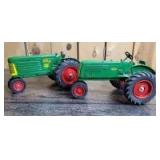 1/16 Scale Spec Cast Oliver (2)-Collector Edition narrow front tractors w/fenders