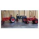 1/16 Scale Ertl Farmall (3)-tractors