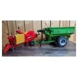 1/16 Scale Ertl/Bruder Frontier/Grimme (2)-items