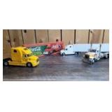 Various Scale NZG/Jada Toys/New Ray (4)-trucks