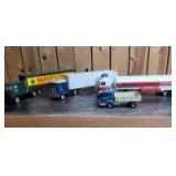 Various Scale Ertl/Nylint/Hubley (4)-trucks