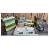 Various Scale Ertl/Athearn John Deere (12)-items