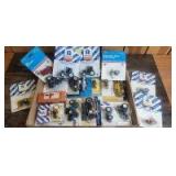 1/64 Scale Ertl/Scale Models Ford/New Holland (20)-items