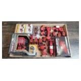 1/64 Scale Ertl/Scale Models International Harvester (18)-items