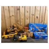 Various Scale New Bright/Remco Toys, etc. (7)-items