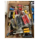 Various Scales Atlas/Bachmann, etc. train cars