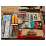 Various Scales Corgi/Herpa/Athearn/American Precision Models, etc. (17)-items