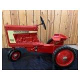 Pedal Scale Ertl Farmall 806