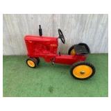Pedal Scale Scale Models Massey Harris Model 44