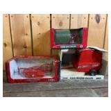 1/16 Scale Ertl Case IH/Generic (3)-implements