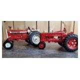 1/16 Scale Ertl Farmall (2)-tractors w/fenders